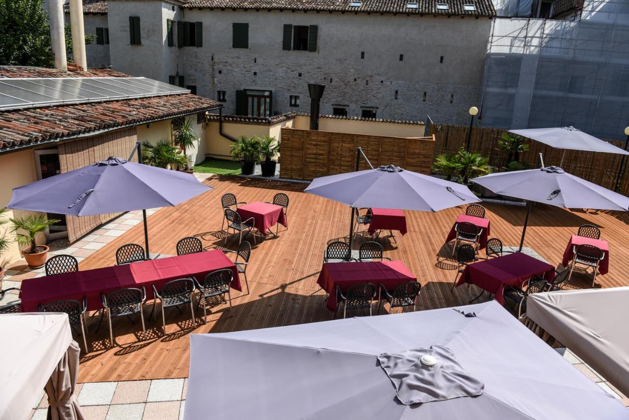 Hotel&Wellness Patriarca San Vito al Tagliamento Esterno foto