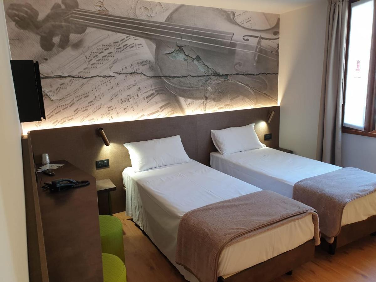 Hotel&Wellness Patriarca San Vito al Tagliamento Esterno foto