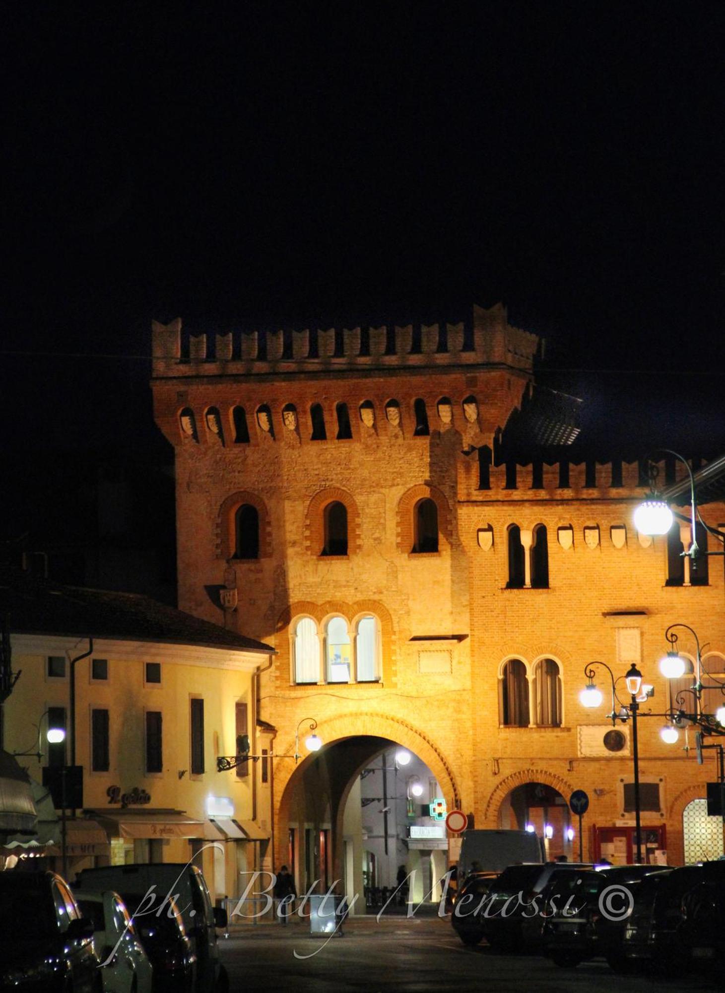Hotel&Wellness Patriarca San Vito al Tagliamento Esterno foto