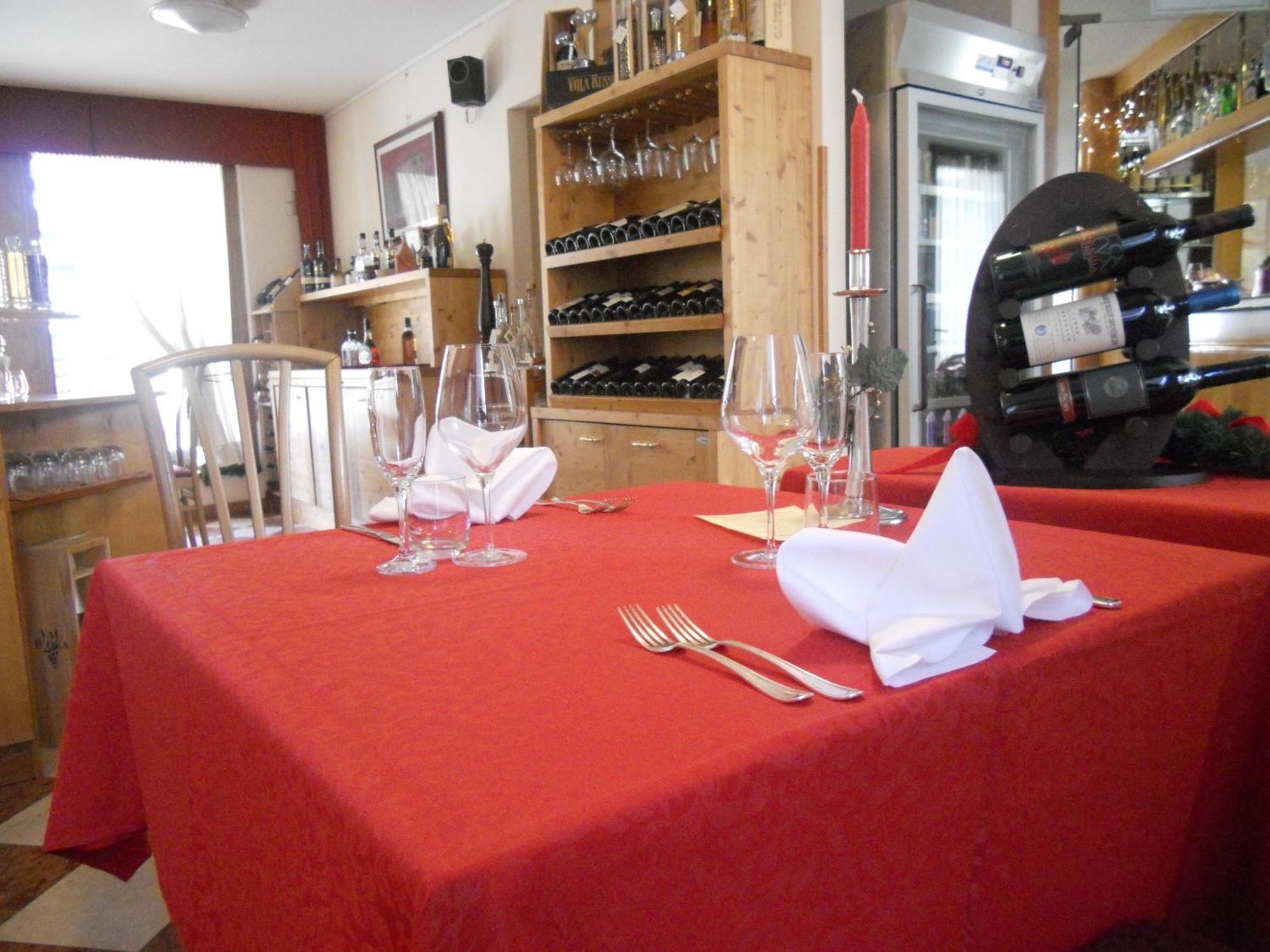 Hotel&Wellness Patriarca San Vito al Tagliamento Esterno foto
