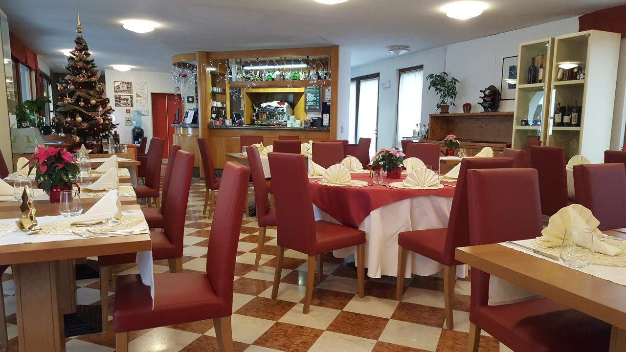 Hotel&Wellness Patriarca San Vito al Tagliamento Esterno foto
