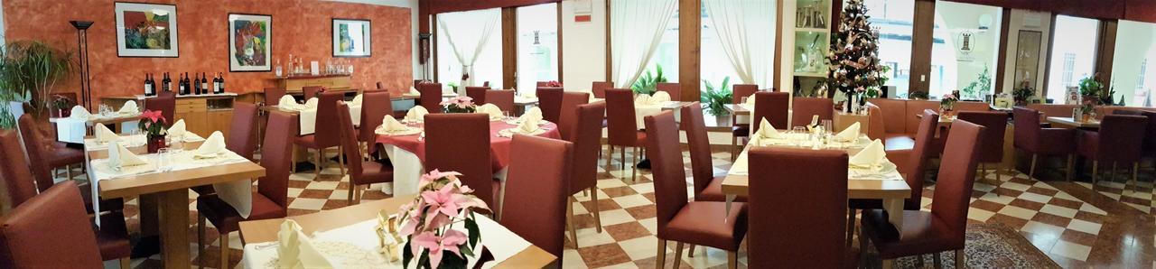 Hotel&Wellness Patriarca San Vito al Tagliamento Esterno foto